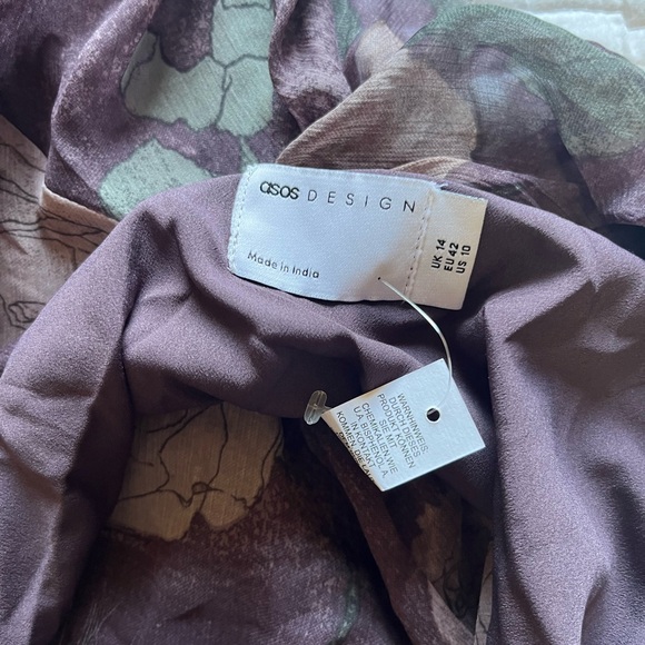 cowl neck bias maxi dress with frills and mixed fabric - Picture 6 of 7